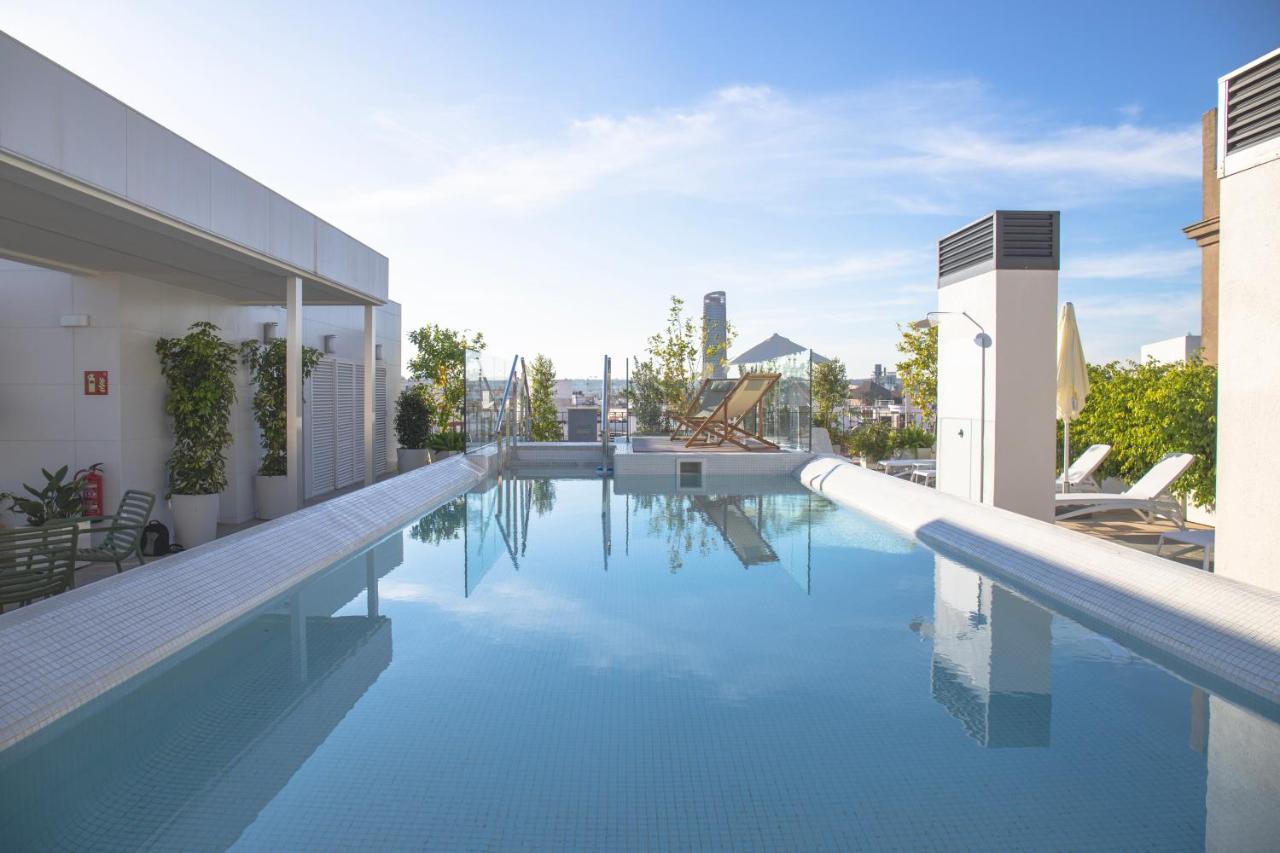 Nqn Aparts & Suites Sevilla Exteriör bild