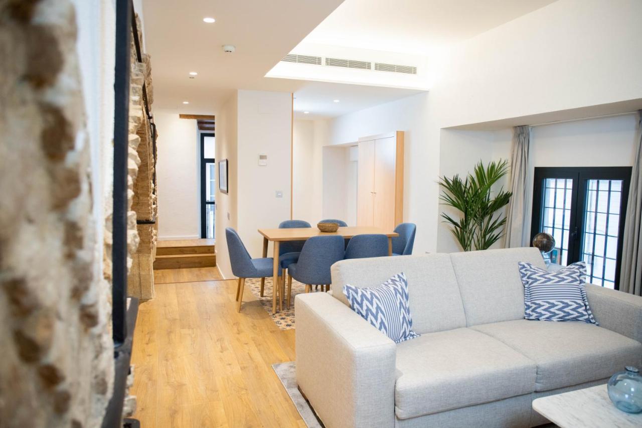 Nqn Aparts & Suites Sevilla Exteriör bild