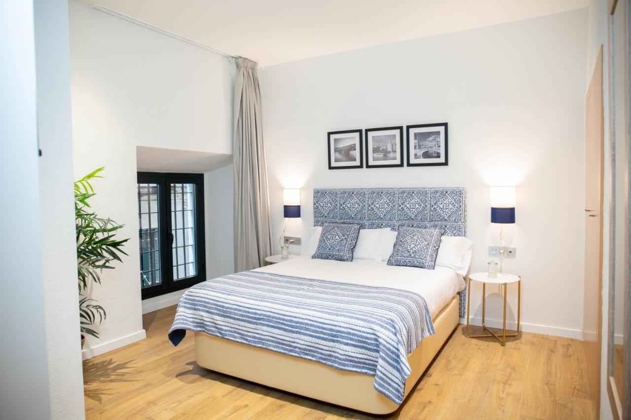 Nqn Aparts & Suites Sevilla Exteriör bild