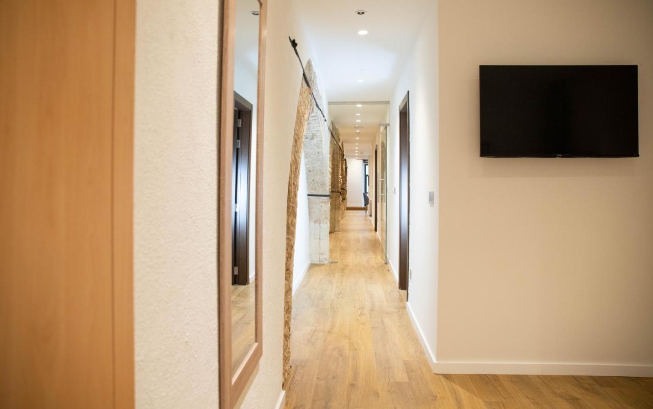 Nqn Aparts & Suites Sevilla Exteriör bild