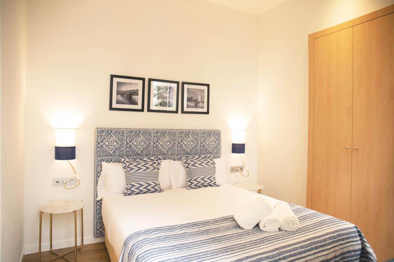 Nqn Aparts & Suites Sevilla Exteriör bild