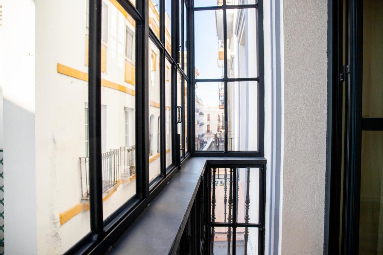Nqn Aparts & Suites Sevilla Exteriör bild